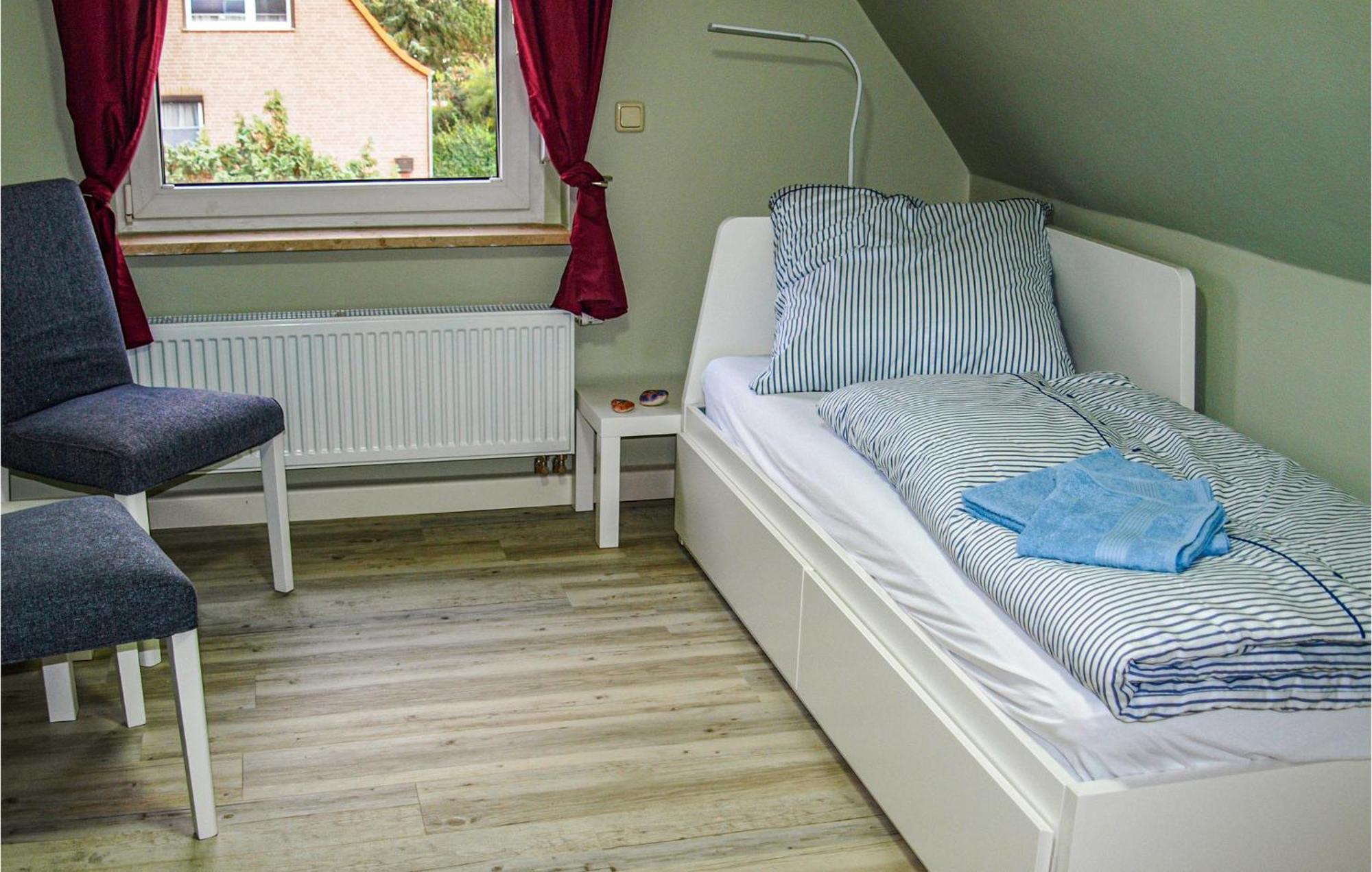 3 Bedroom Beautiful Home In Neubrandenburg Exterior photo